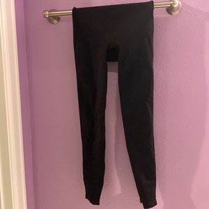 BLANQUI Black Highwaist Everyday Leggings Size Small